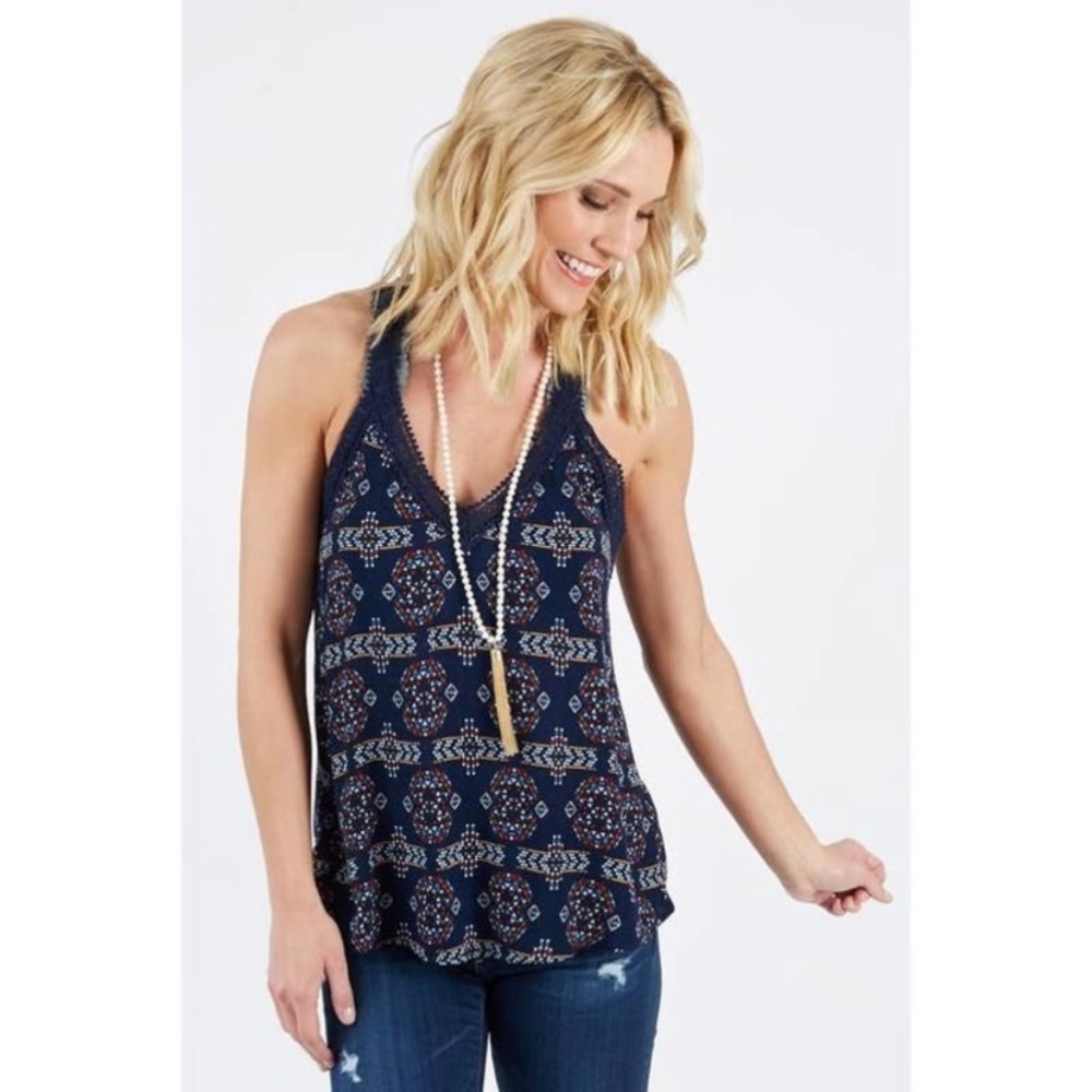 Evereve Skies Are Blue Boho Sleeveless Top 🌿